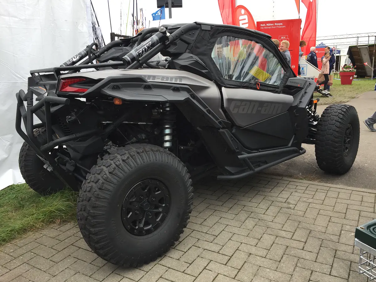 Can-Am Maverick R X rs