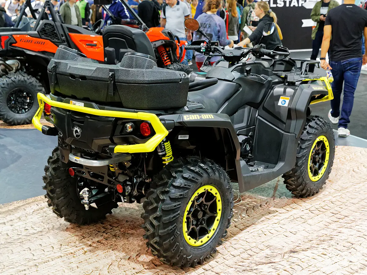 Can-Am Outlander MAX XT-P 1000R, фото 2