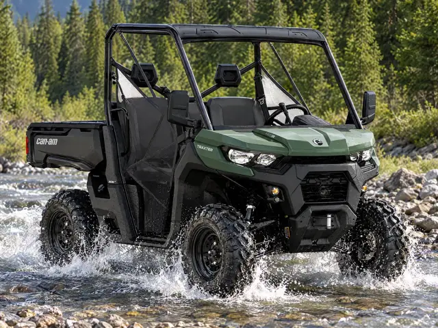 Can-Am Traxter HD9 T